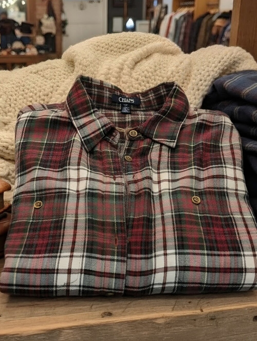 Chaps Red, White and Green Plaid Button-Down Flannel Shirt Size L